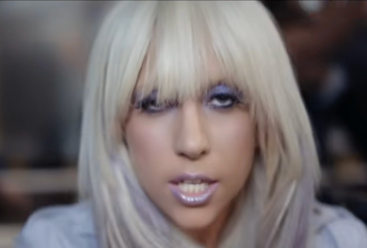 ʜᴇʟʟ 😇 tweet media