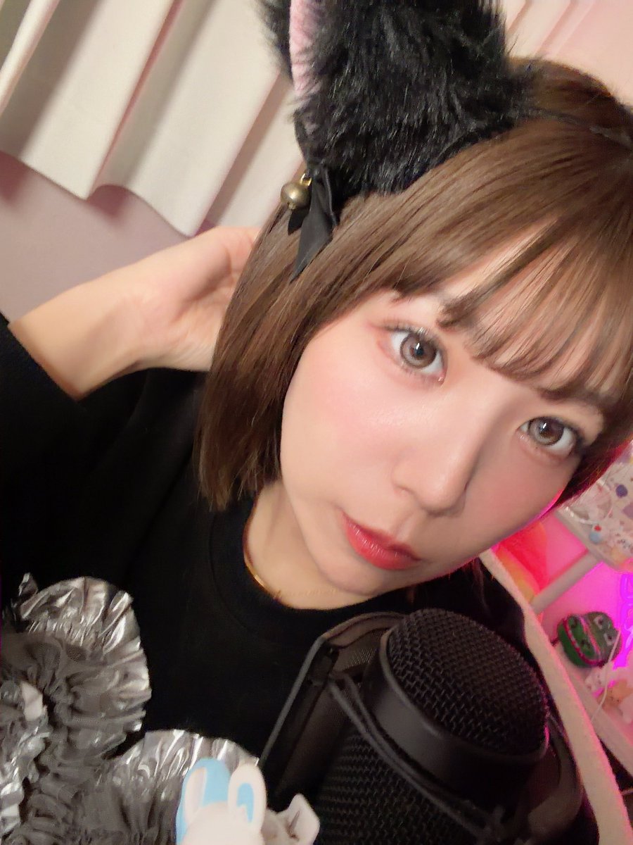 narugorimaru's tweet photo. この時間の配信久々だけど
やってみちゃう🥹🤍
ポコチャのなるごり検索してかもんぬ https://t.co/527FN4Bk8O