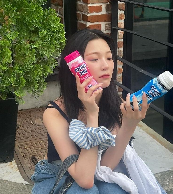 Mariposa Valentina tweet media