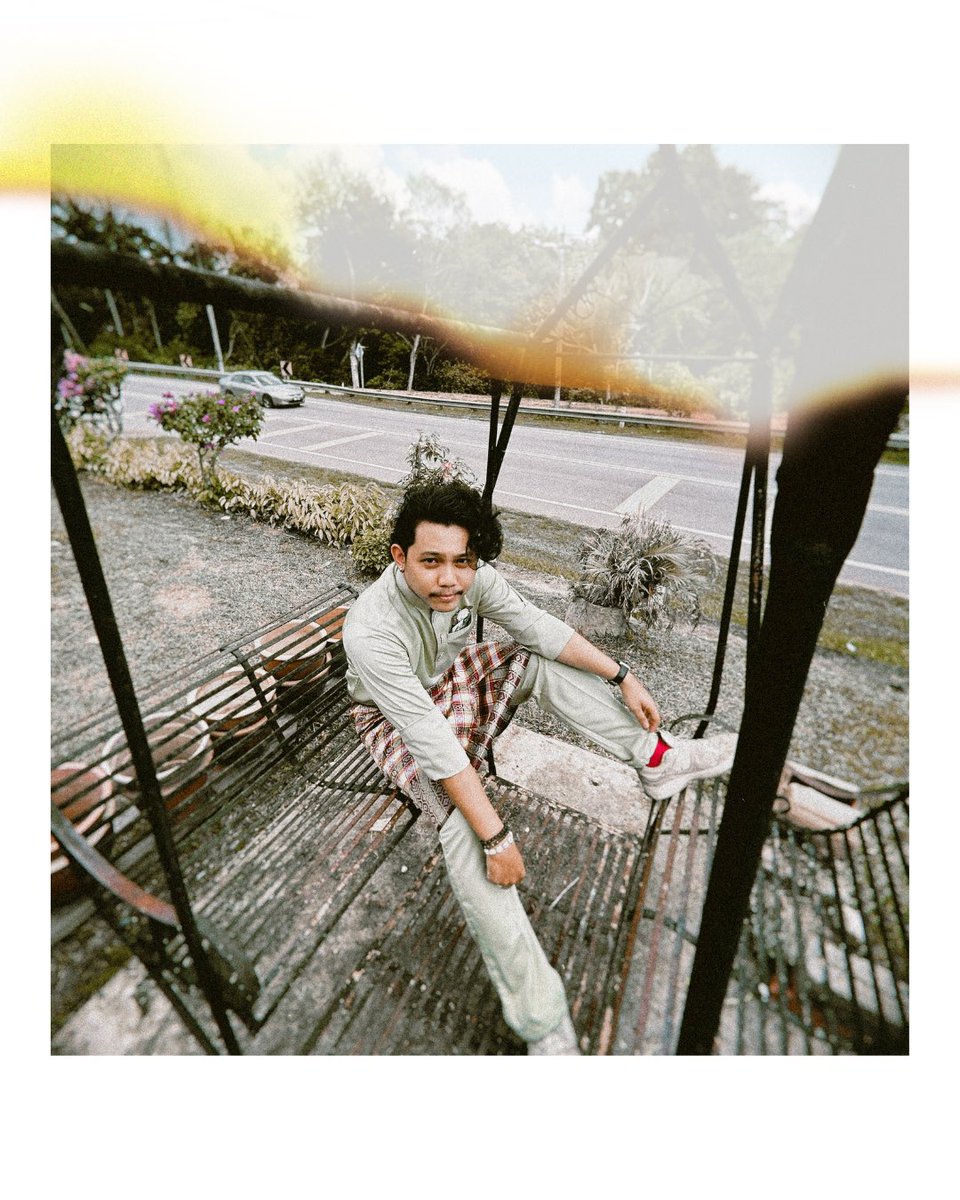 MfxSyh's tweet photo. Just some raya thingy to throw here ✨🥳 https://t.co/PlczhBVPPu