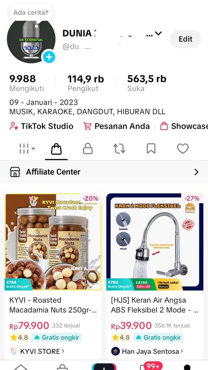 maru lg sedih bgt tweet media