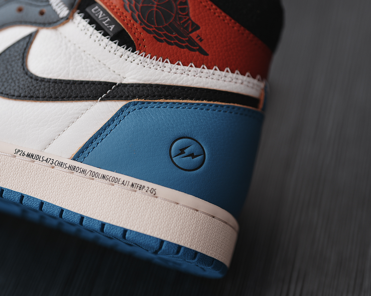 isiki6's tweet photo. UNION JORDAN FRAGMENT

今年の一足目はNIKEでした https://t.co/RjmJQMAjKA