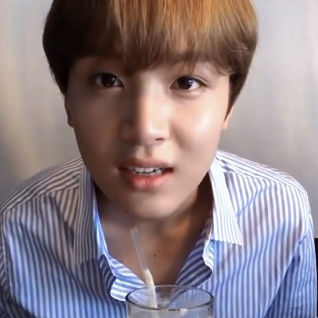 삼점수 tweet media