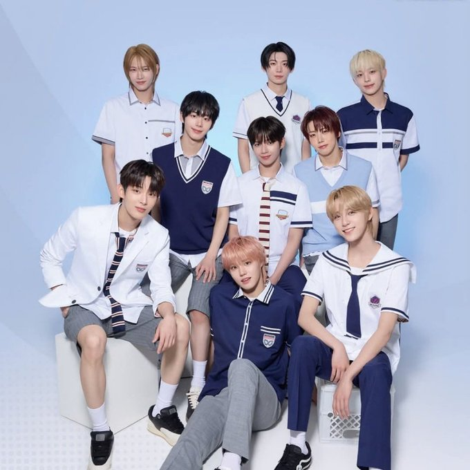 Kpop Stats tweet media