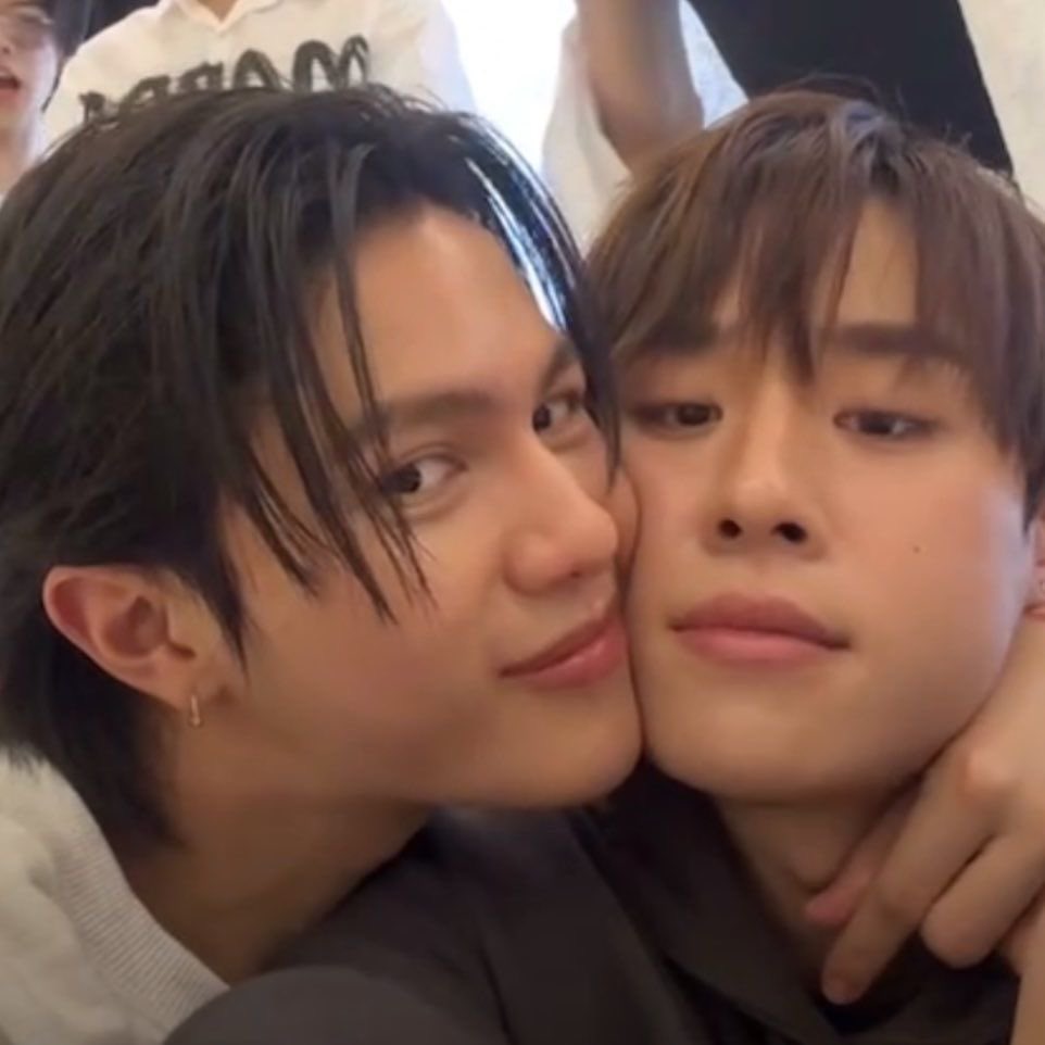 em🫂🐺| tui dayyy⭑.ᐟ tweet media