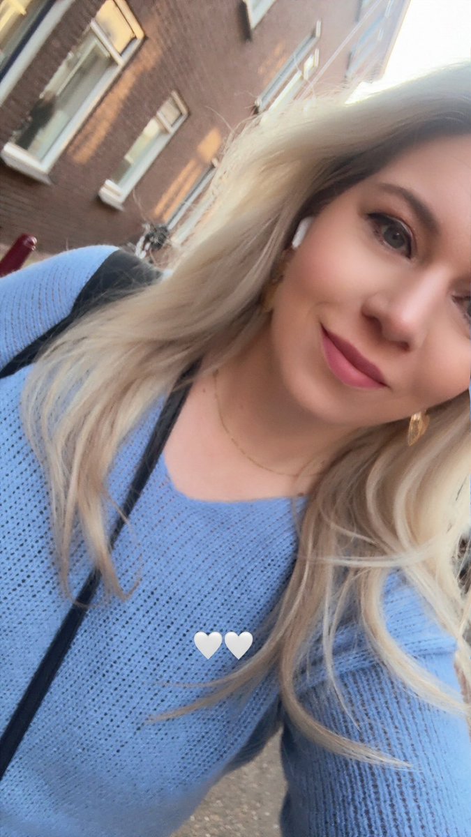 Mo_niq01 tweet media