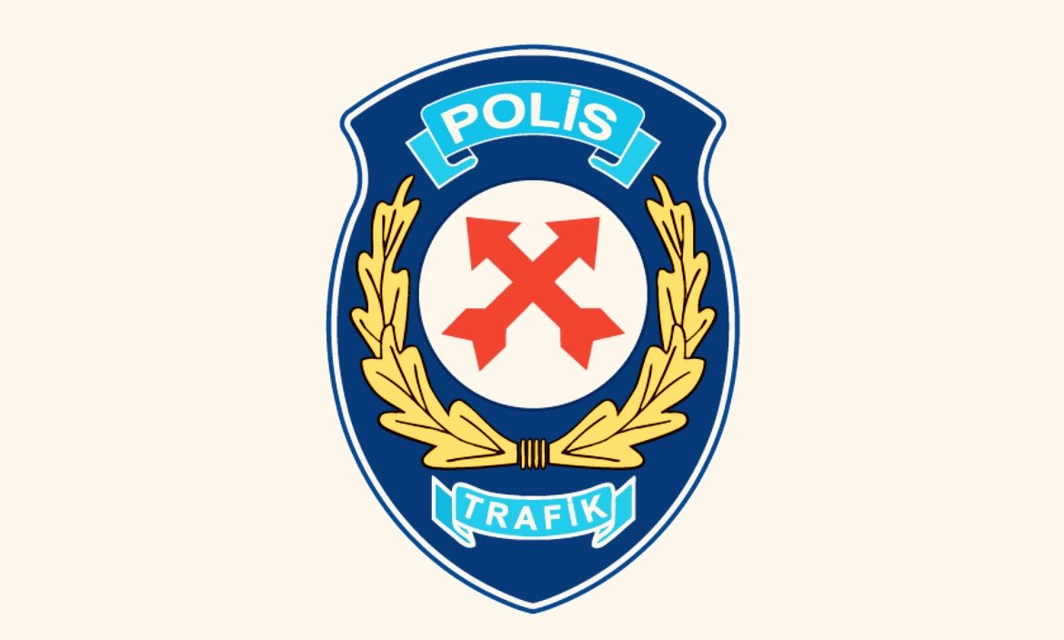 Eski milletvekillerinin şahsi araçlarına trafik cezası kesilmeyeceği muafiyeti anayasaya aykırıdır.Trafik cezalarının ciddi oranda arttığı bir dönemde bu ayrıcalık adil değildir. Lütfen anayasa mahkemesine başvurun.
<a href="/Akparti/">AK Parti</a>, <a href="/herkesicinCHP/">CHP 🇹🇷</a> , <a href="/iyiparti/">İYİ Parti</a> , <a href="/MHP_Bilgi/">MHP</a>