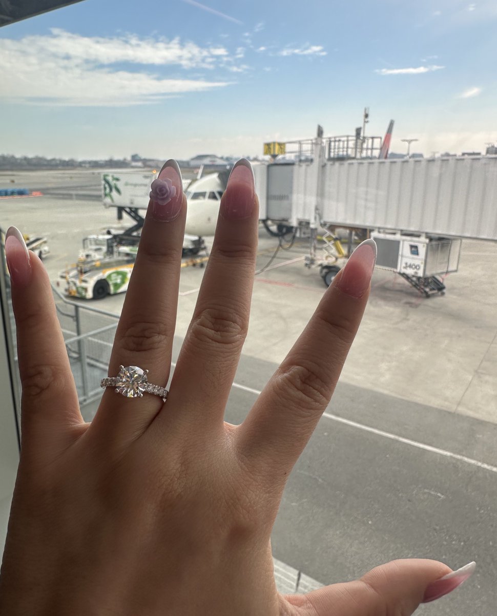 ทางไกลใจใกล้ tweet media