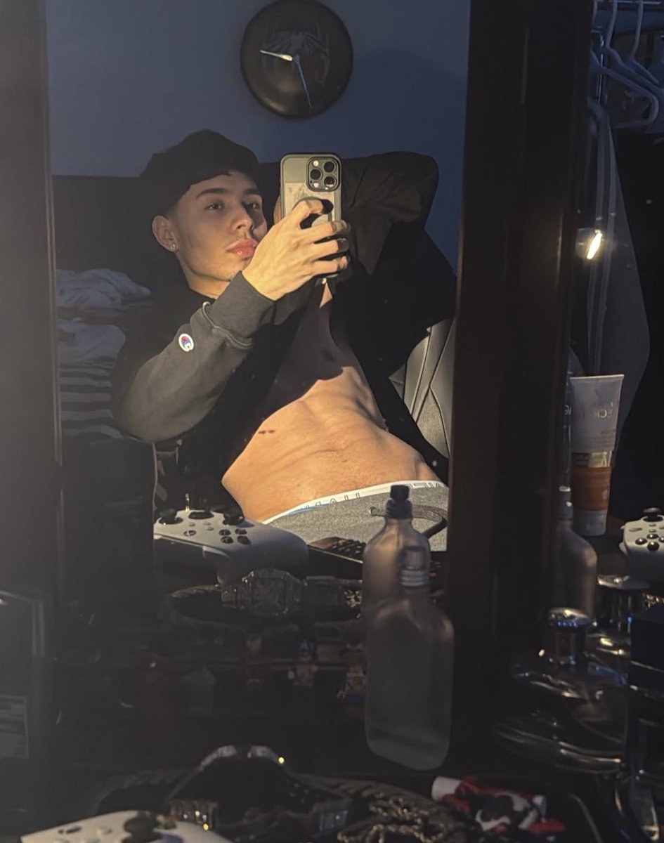 Javi tweet media