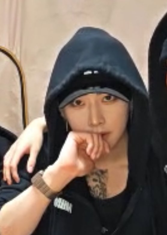 rainllysn's tweet photo. He’s back🥲 https://t.co/XcdVjBDULg