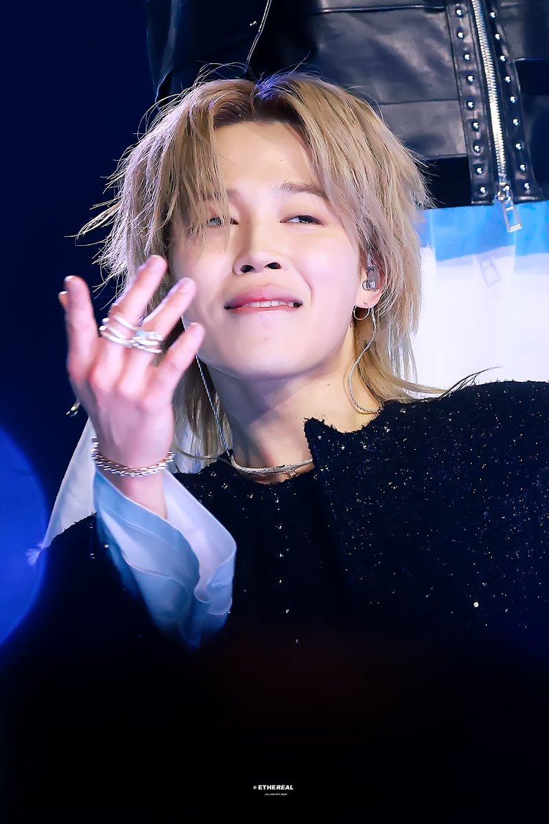 ethereal__jimin's tweet photo. 260321    
#BTS #JIMIN #지민 #BTS_ARİRANG #방탄소년단 https://t.co/NI87cvvA0i
