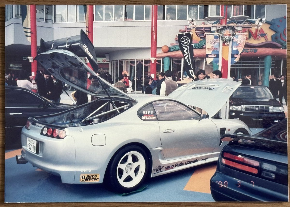 B1G-BLUE tweet media