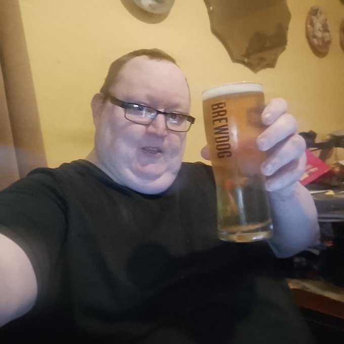 Martyn Williams tweet media