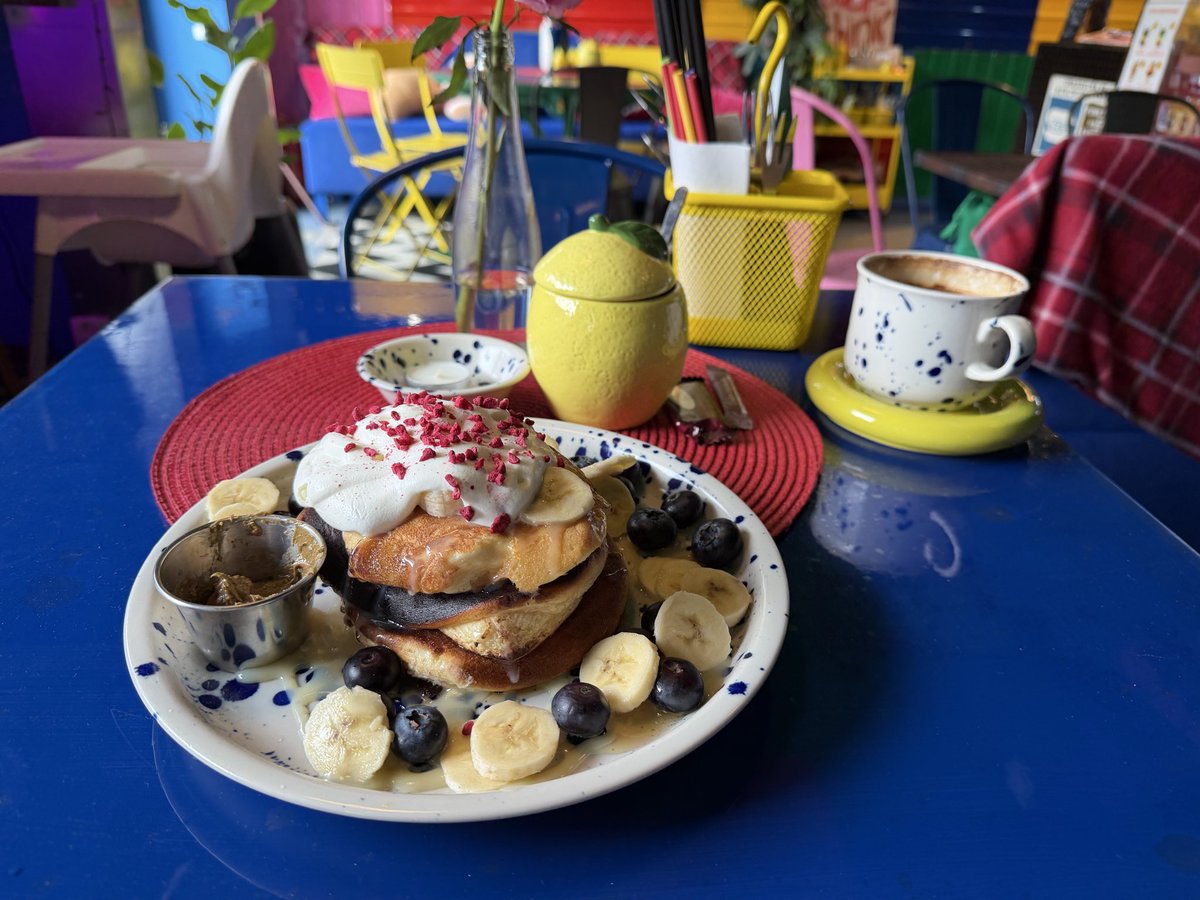 bikingKrishtek tweet media