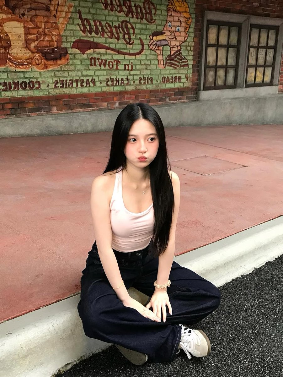 bernisc0721's tweet photo. 嘟嘟嘴😙 https://t.co/HLBsO1CCyi