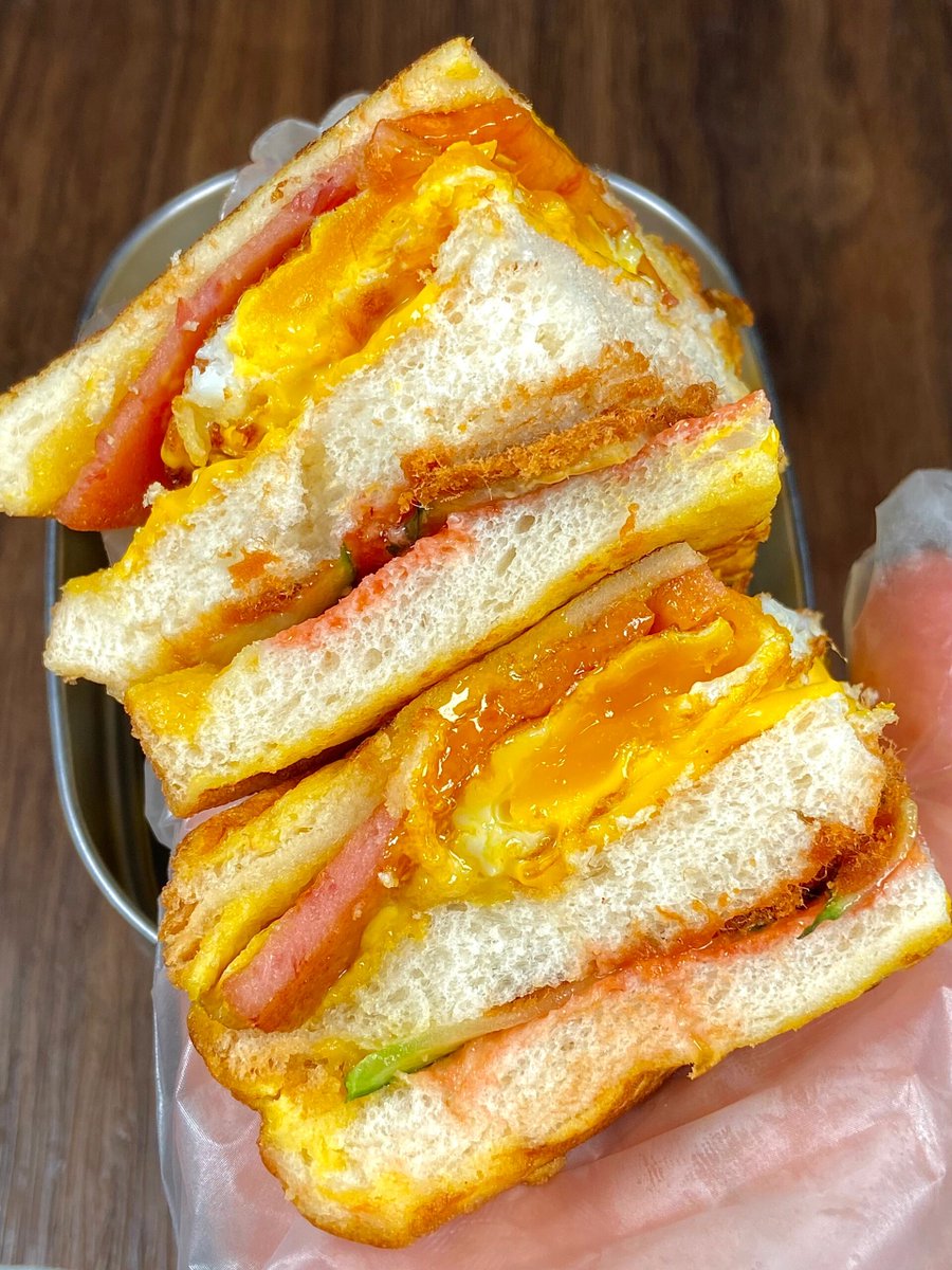 Jonathan Davis tweet media