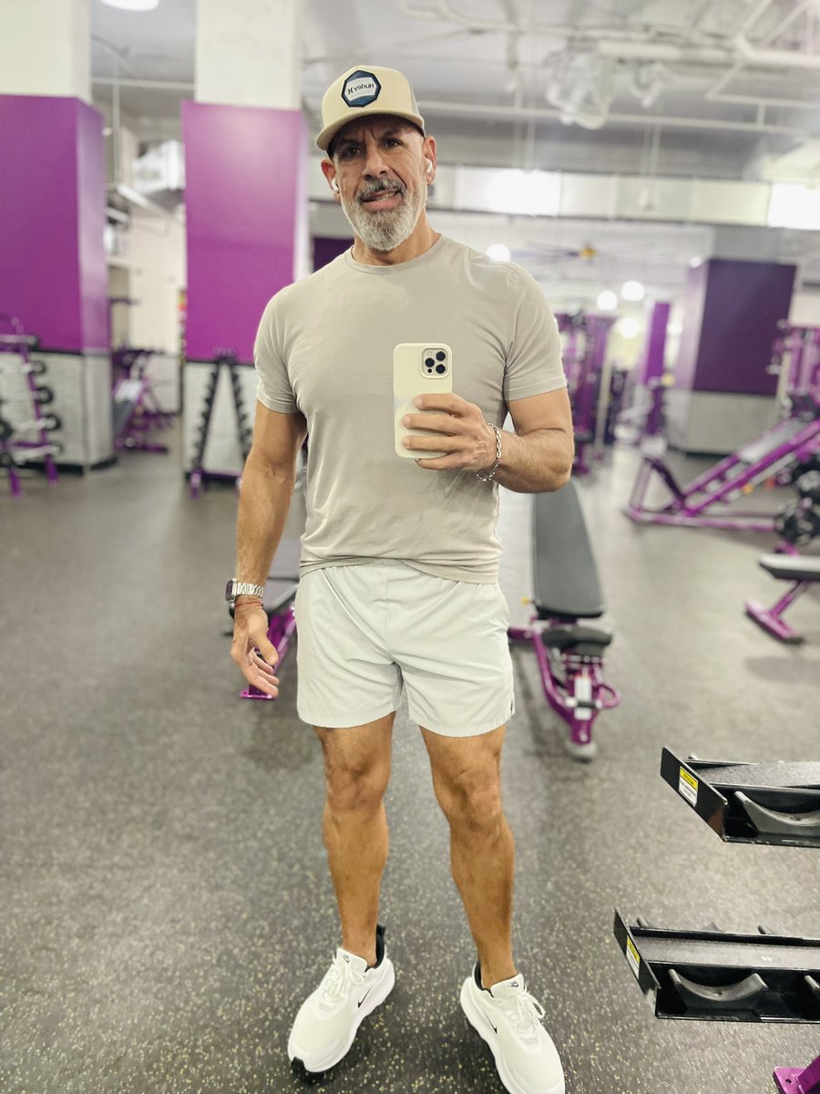 Carlos MRR tweet media