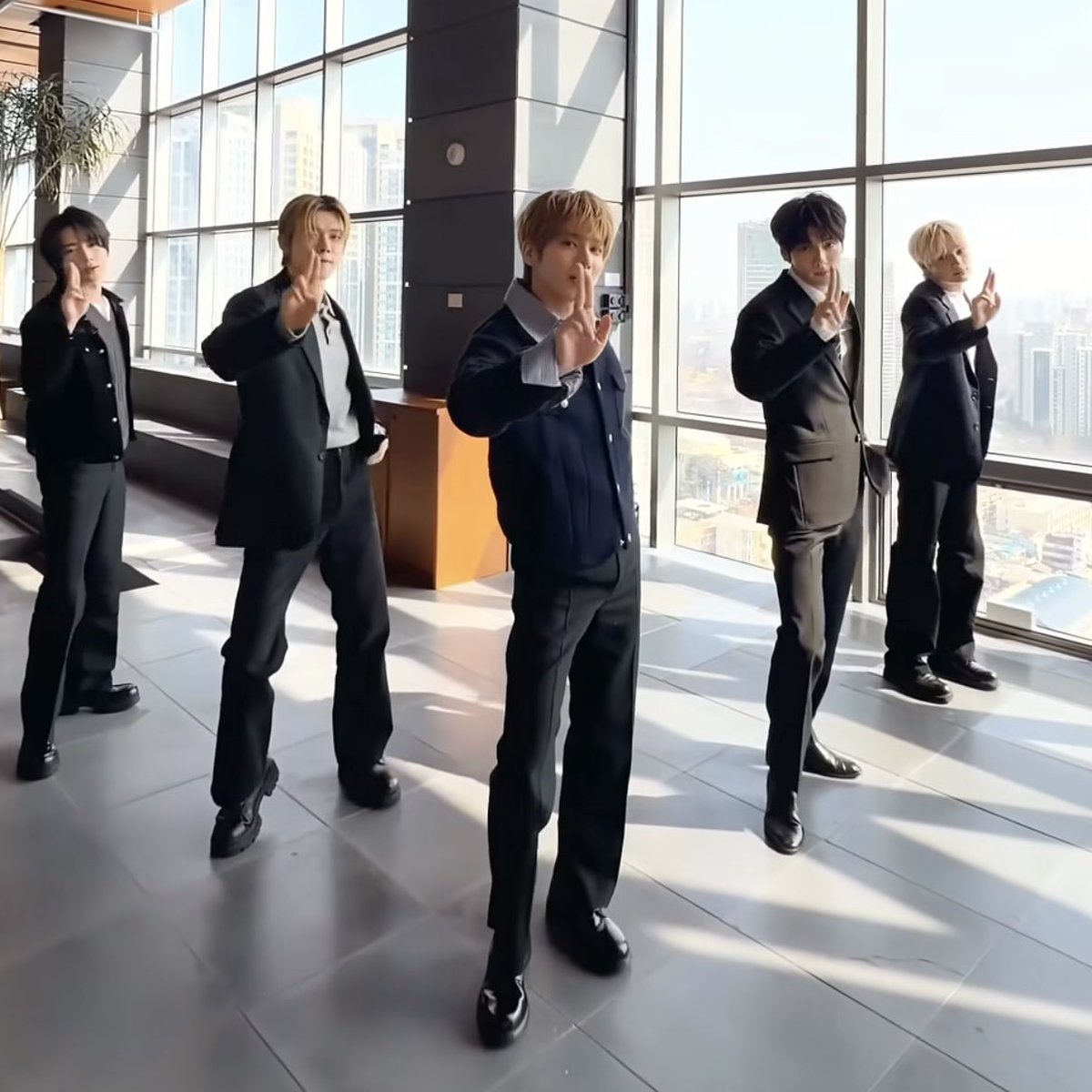 交換垢 ◡̈♥︎ tweet media