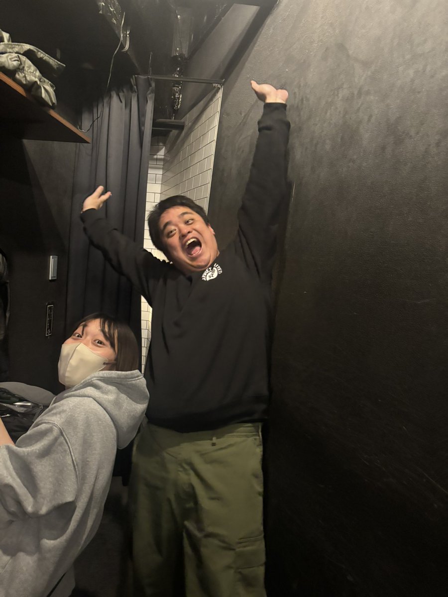 バローズちゅら tweet media