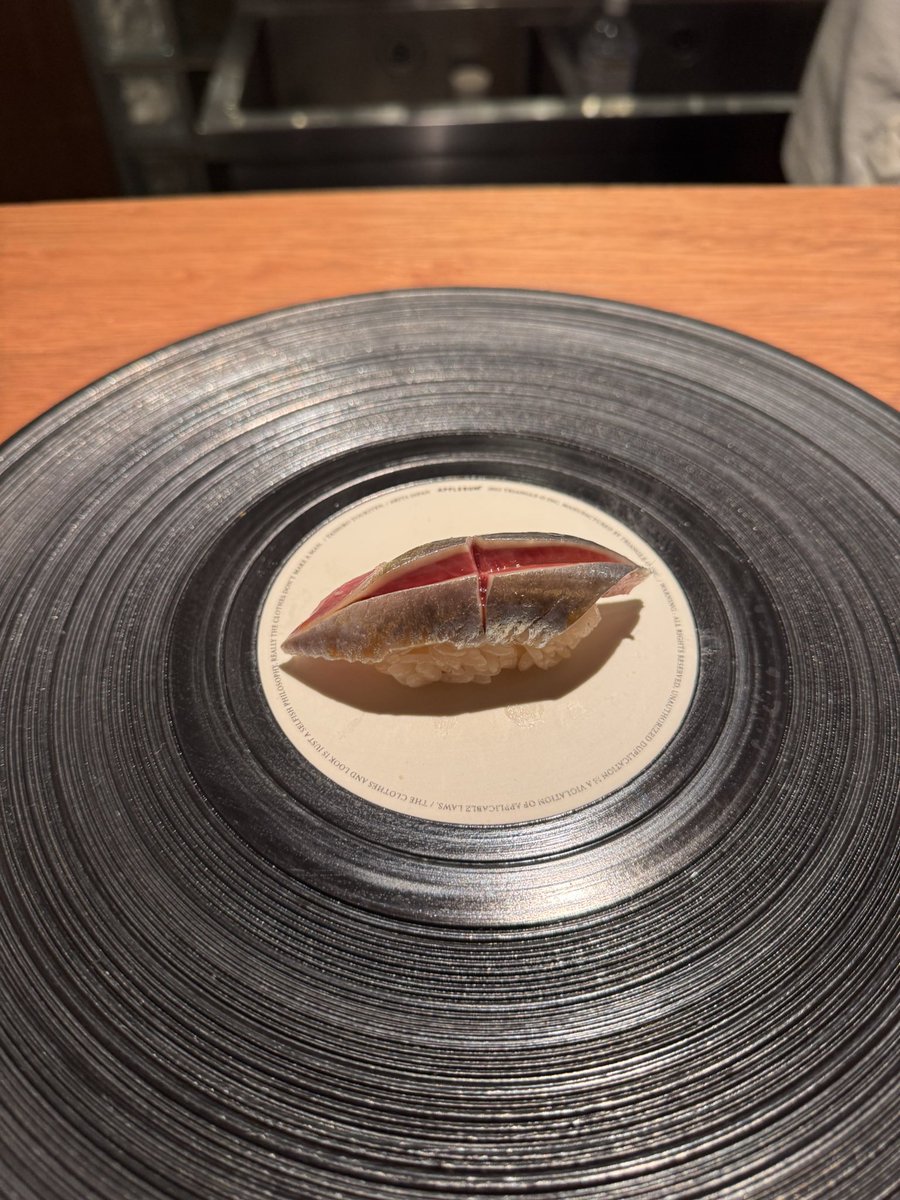 さいけ tweet media