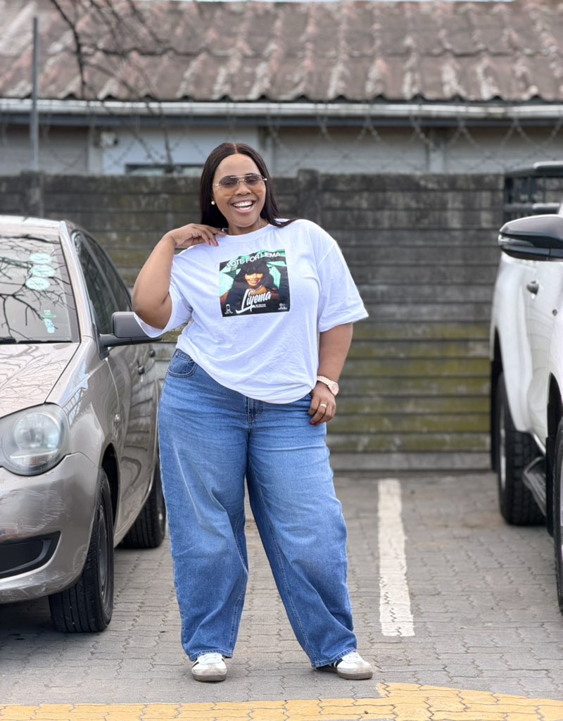 Lisa Lee Pakatwana 🇿🇦 tweet media