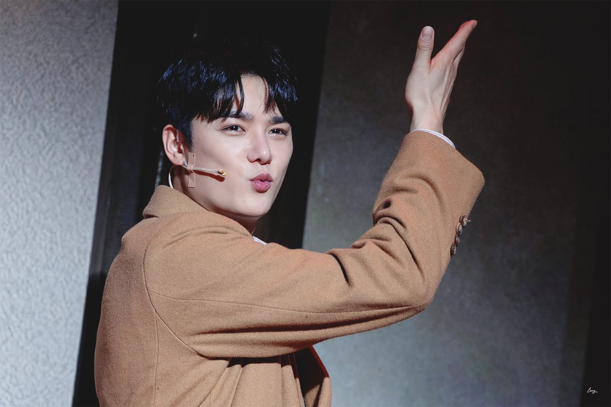 𝐥𝐨𝐧𝐠.𝐩𝐢𝐜 tweet media