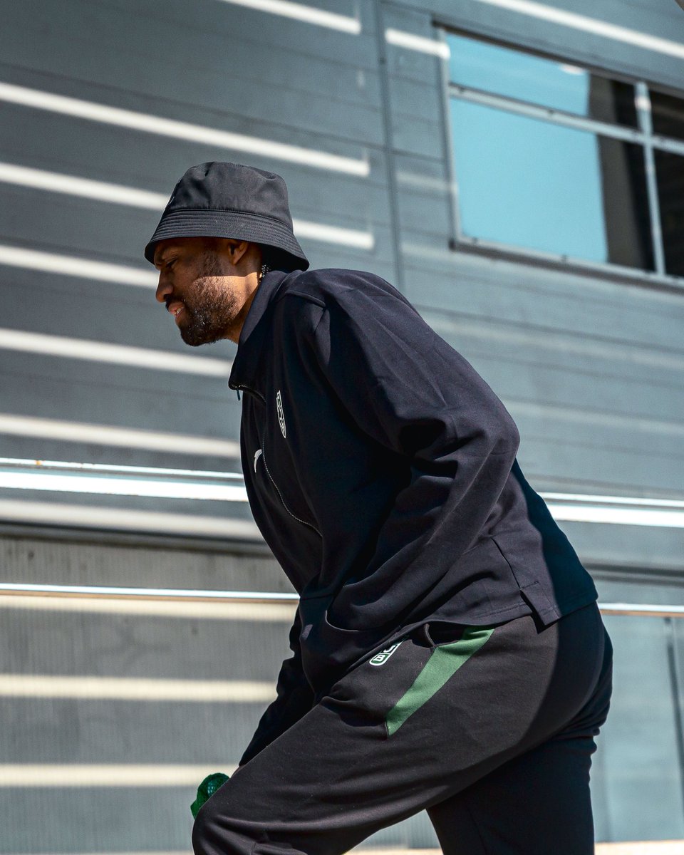 Senglar Parker (JABARISME O BARBARIE) tweet media