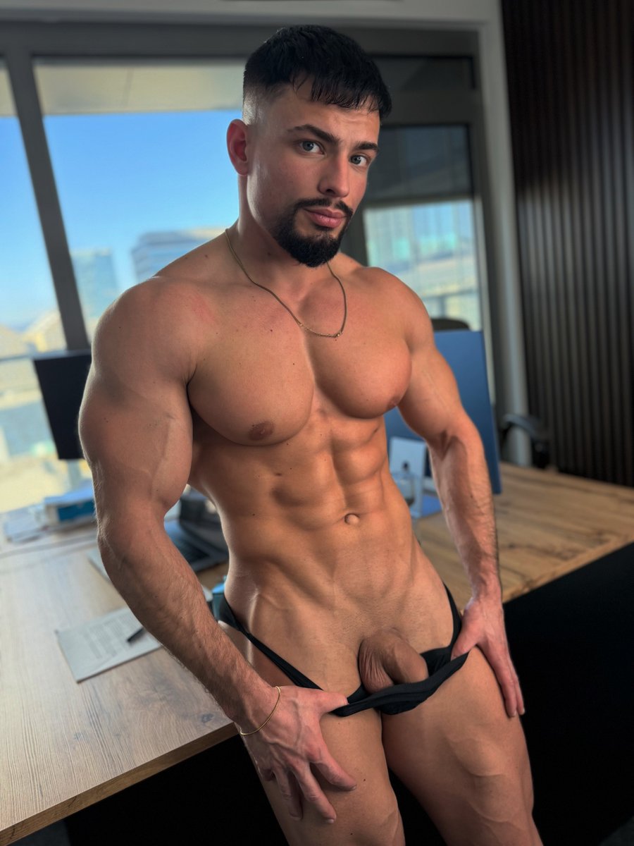 Massimodi tweet media