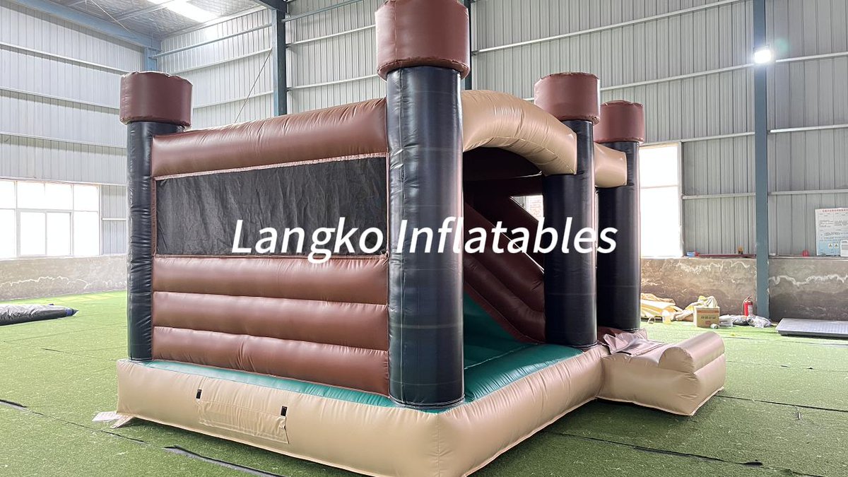 HNLangko's tweet image. Custom-designed inflatable castle with checkered pattern teddy bear unique inflatable bouncy house
More details: langko-inflatable.com #inflatablejumper #inflatable #inflatablebouncer #inflatableparty #bouncehouse #partyplanner #partyevents