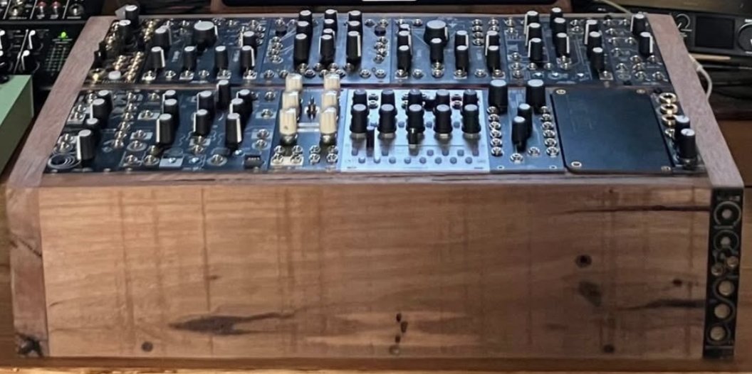 Sculpting sound waves. ❤️