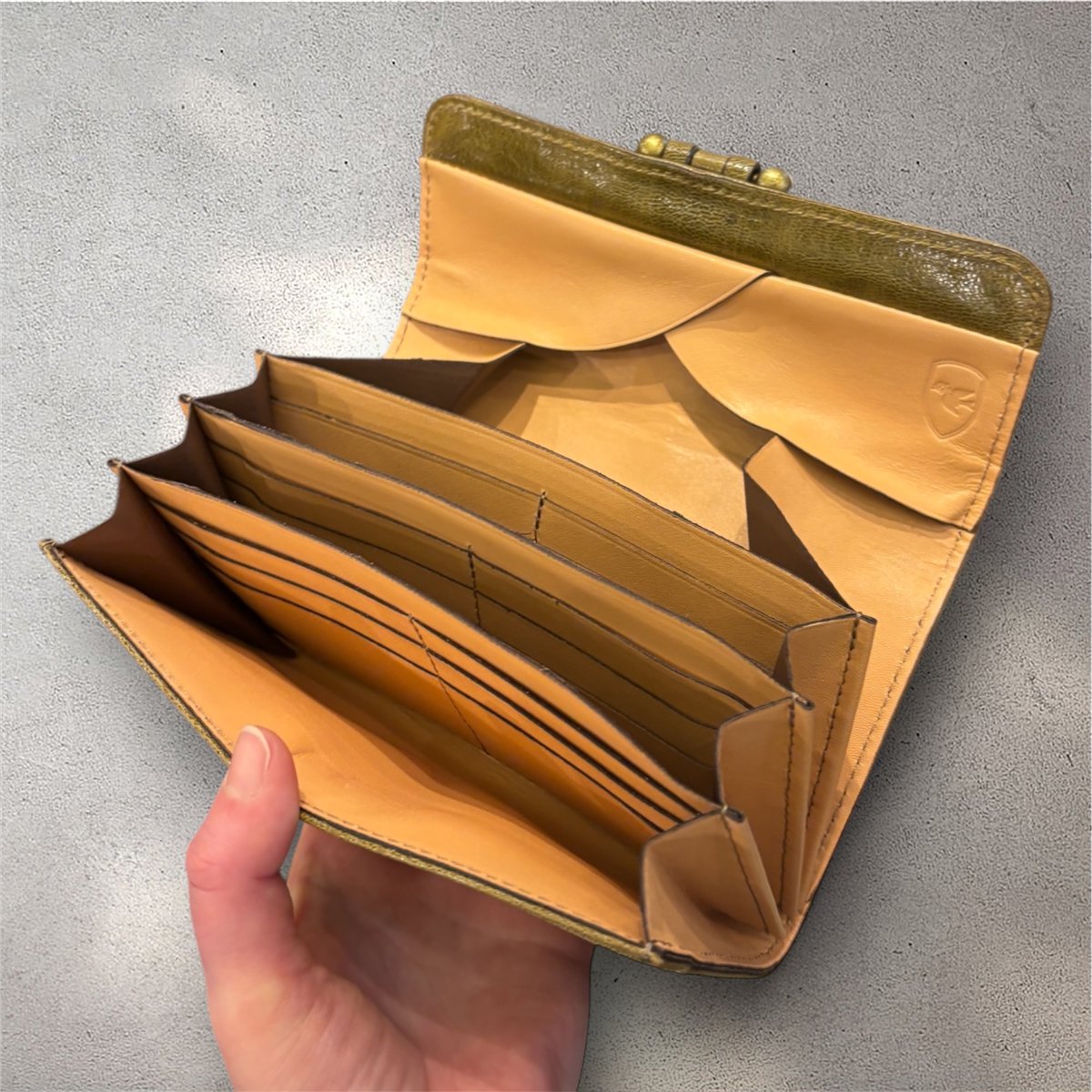 sot (ソット) tweet media