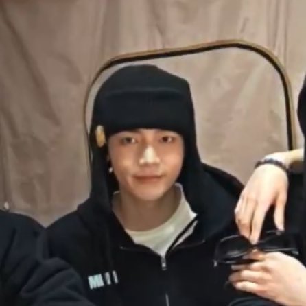 장하오 시나모롤 tweet media