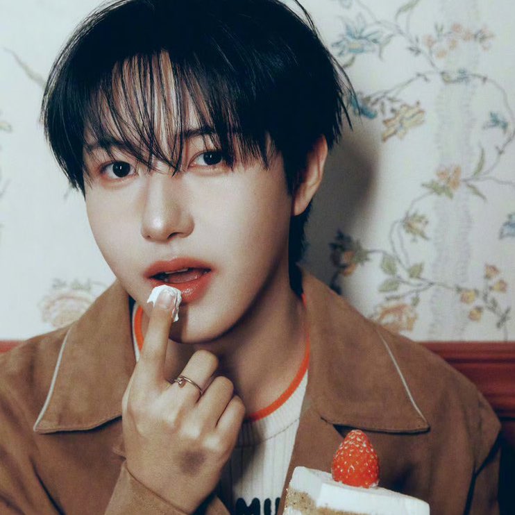 เนื่องในวันเกิดน้องอินจุน (26y) + วันเกิดเจ้าของร้านเอง 

🎁 RT สุ่มแจกน้ำหอม janua กลิ่น cotton cloud 1 ขวดค่า
📍ประกาศผล 24/3 เวลา 2 ทุ่ม (ไทย)

สุขสันต์วันเกินน้า เจ้าจิ๋ว🦊
#황런쥔짜생일축하해  
#YellowSpringRENJUNDay