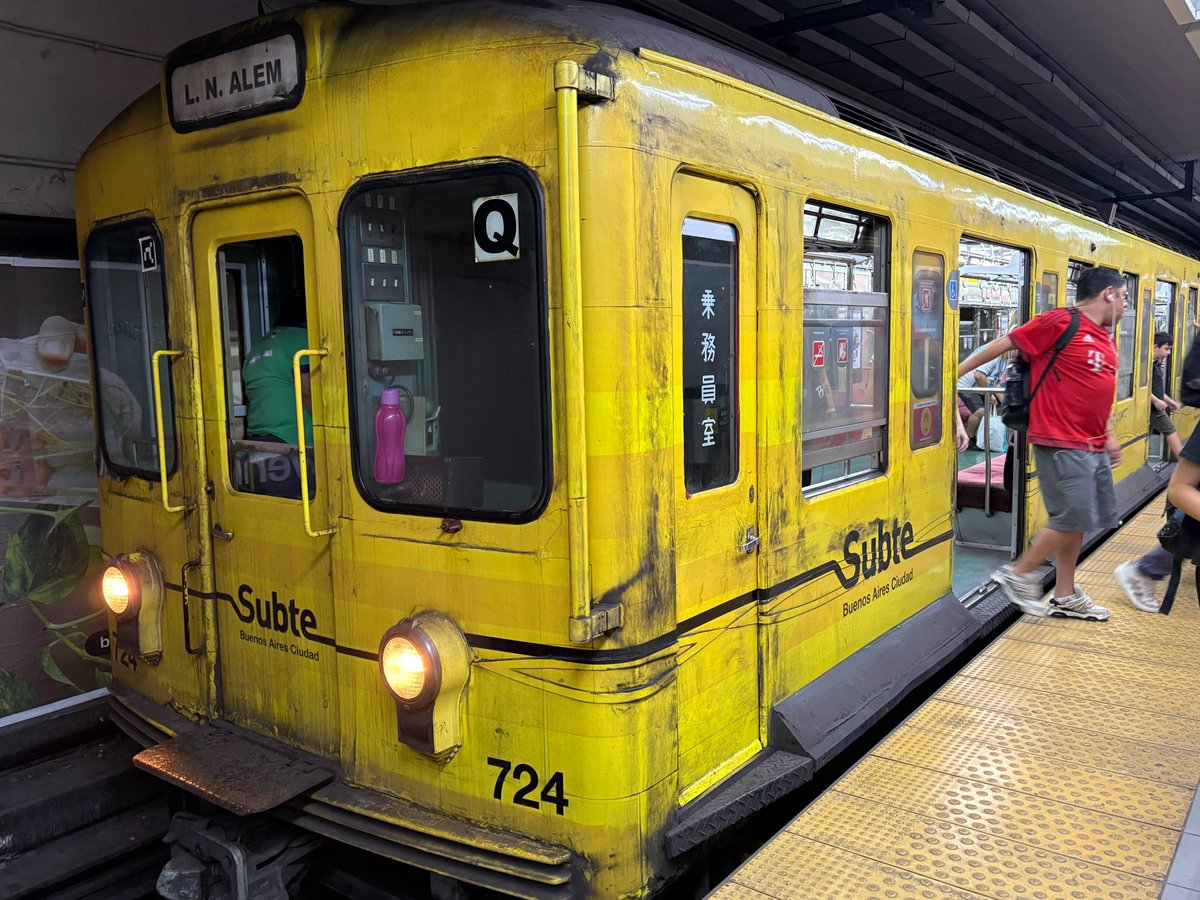 外務省やわらかポスト tweet media