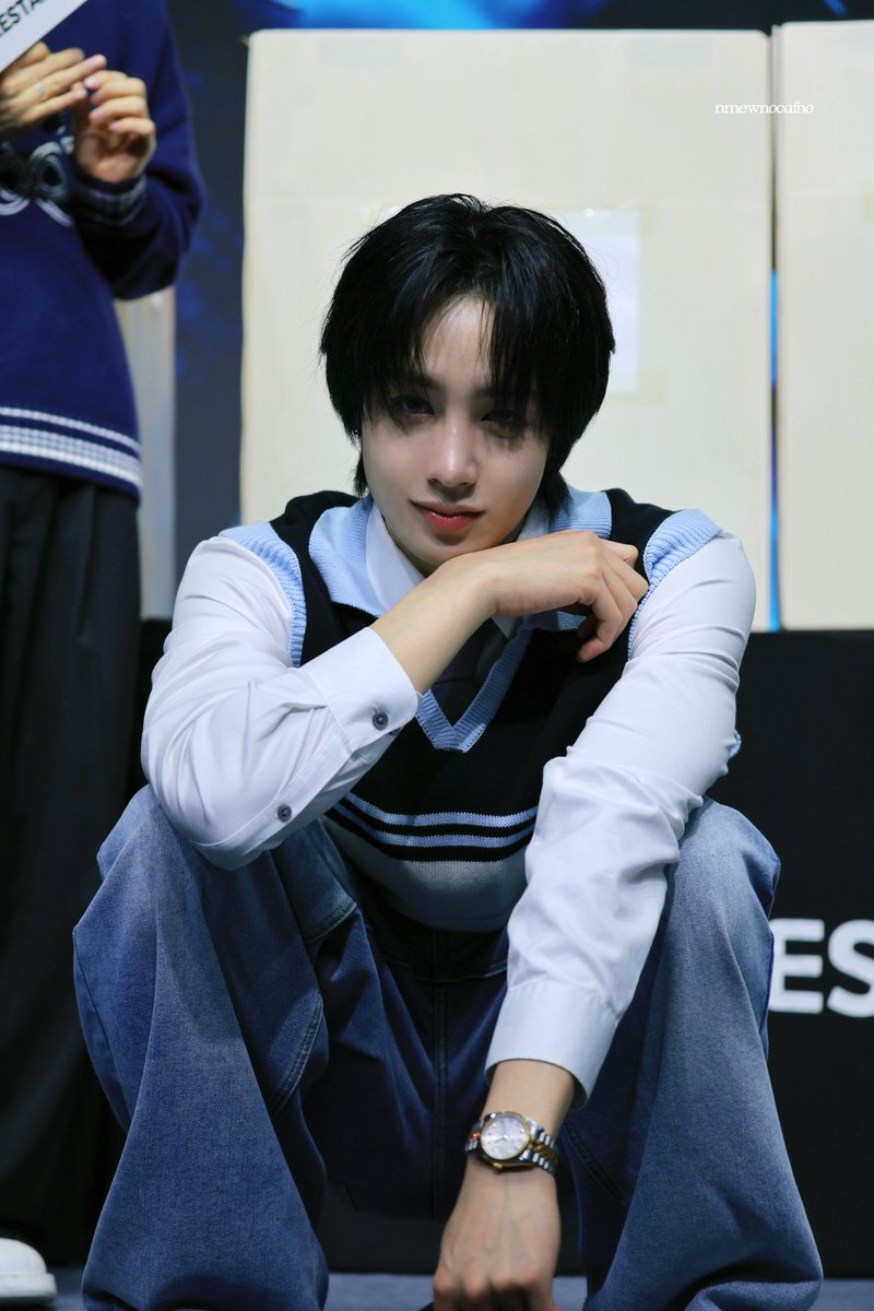 nmewnocafno's tweet photo. 260322

✌️🔅

#헌터 #Hunter #싸이커스 #xikers https://t.co/eCg90SHaLP