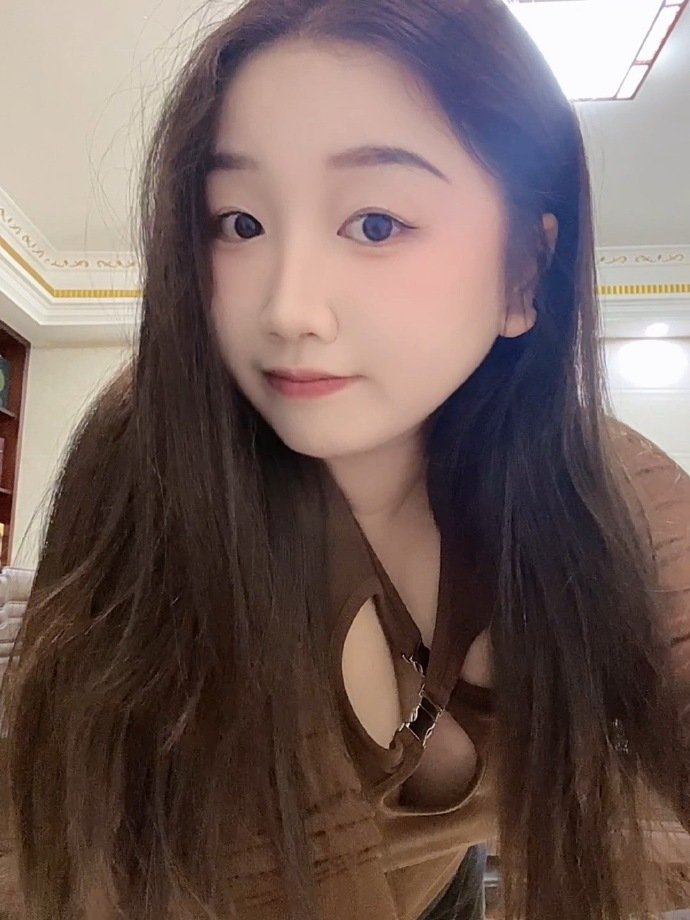 nini1776361's tweet photo. 求教：擺脫單身的秘訣是什麽？
我想脫單但是不是完全不挑的那種哦 https://t.co/ObQGs6ZZQ4