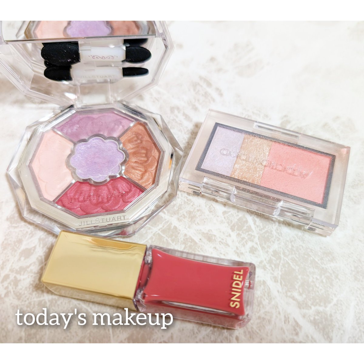 azumin0904 tweet media