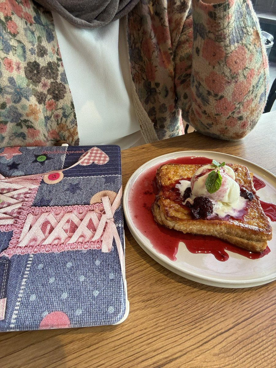 rain 🪷🍎 tweet media