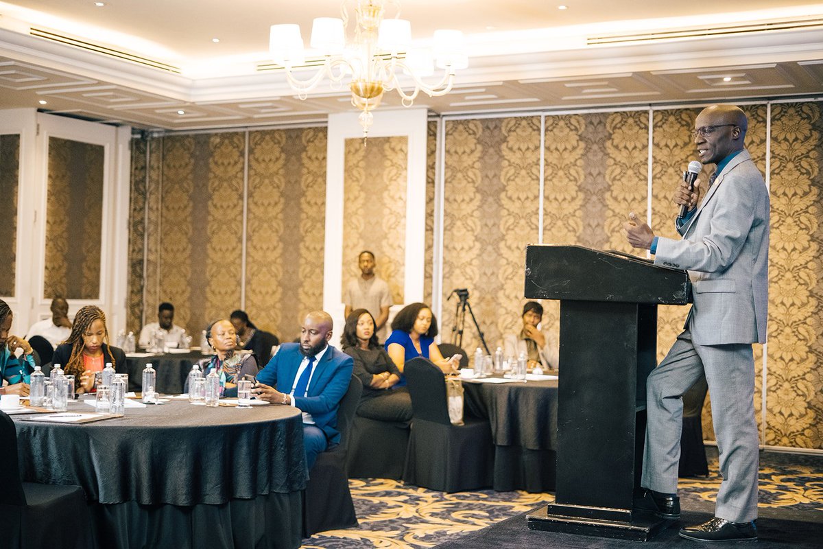 Glass House PR tweet media