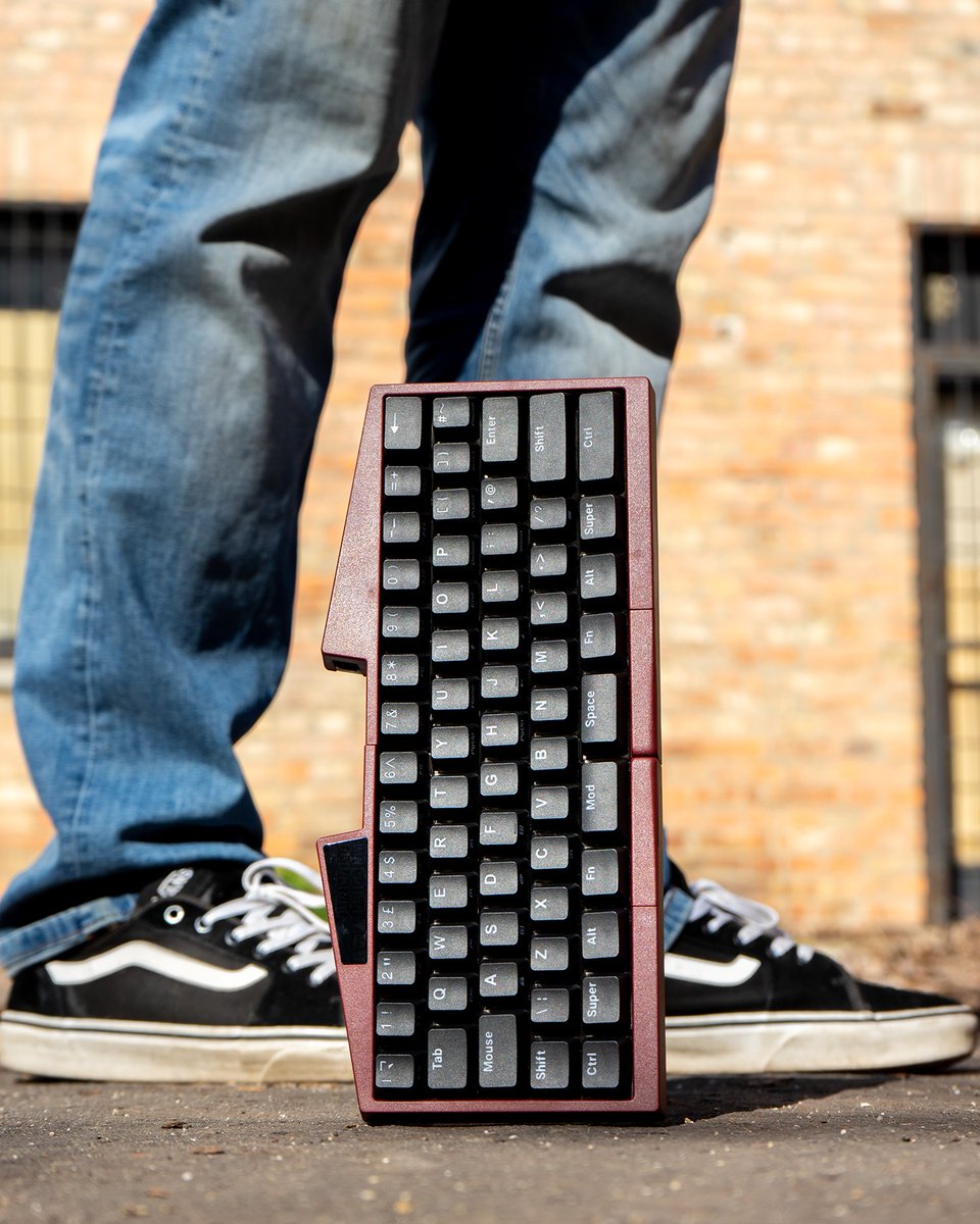 Ult. Hack. Keyboard tweet media