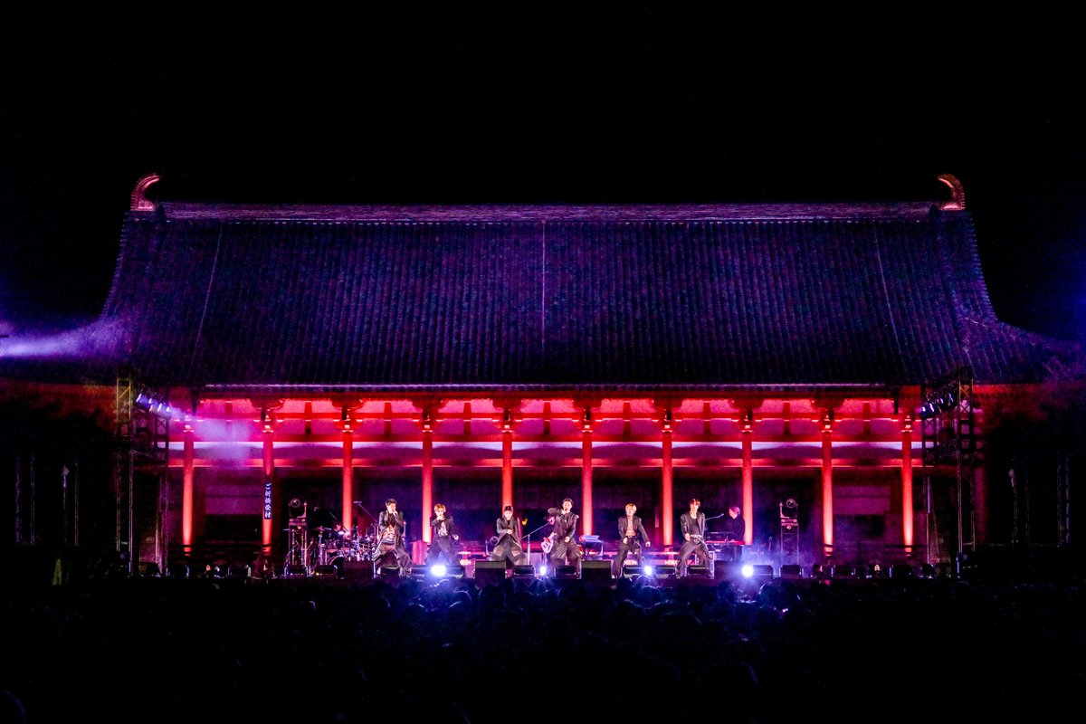 歴史と現在が交差した夜――BE:FIRST、平安神宮での記念碑的ステージ lvtimes.net/music/76149/ 
#BEFIRST #SOTA #SHUNTO #MANATO #RYUHEI #JUNON #RYOKI #LEO #平安神宮 <a href="/BEFIRSTofficial/">BE:FIRST</a>