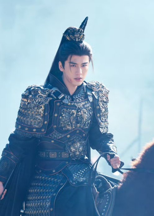 张凌赫的小核桃𖹭 tweet media