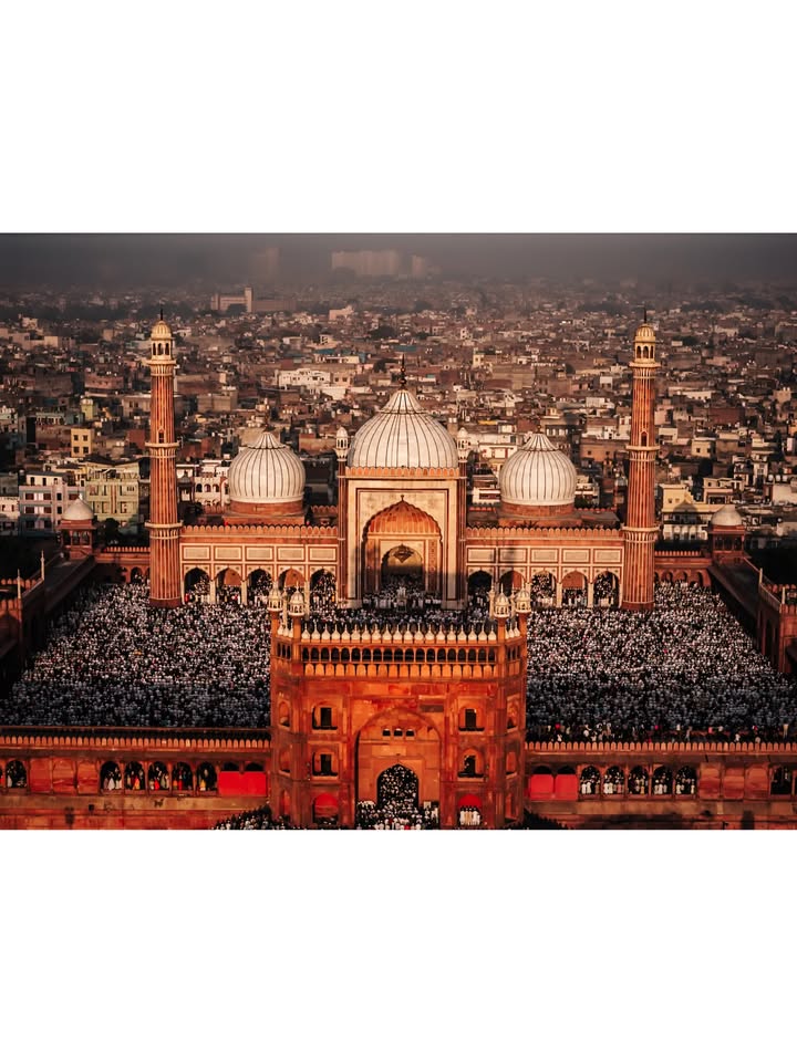 Amazing Eyes tweet media