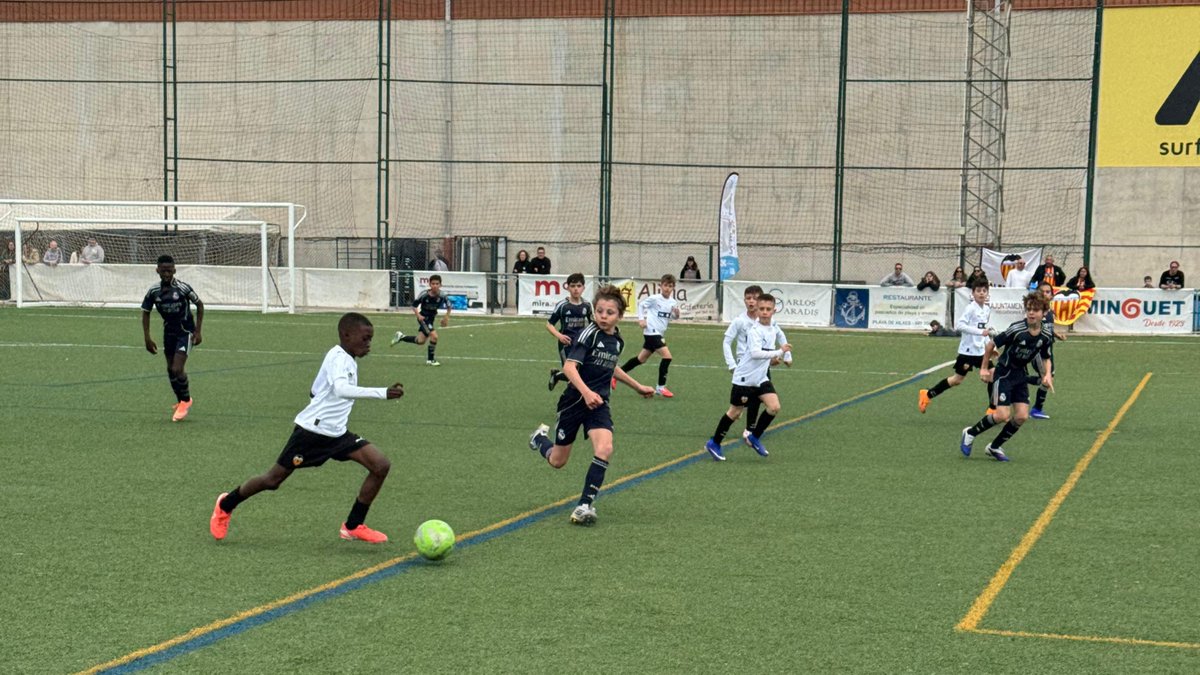 Valencia Base tweet media