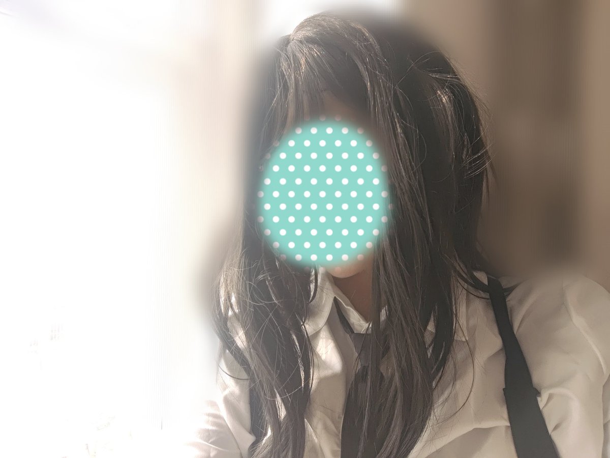 Lily tweet media