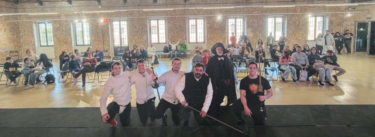 El fin de semana del 14-15 de Marzo estuvimos participando en la <a href="/Mangaexperience/">MangaExperience</a> en Murcia junto al Club de Esgrima Histórica de Murcia, dimos una conferencia, talleres y asaltos de exhibición durante todo el evento. Gracias a todos los que os acercasteis !!