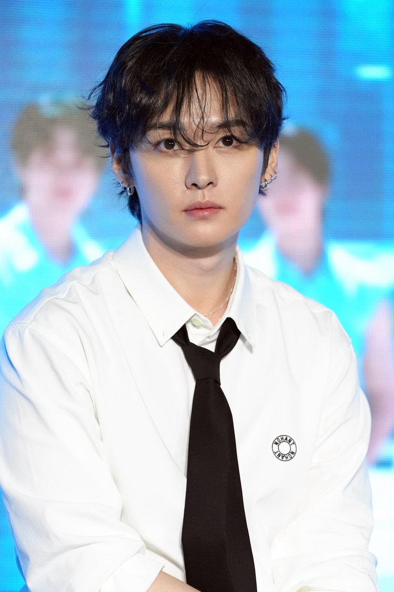 sally ♡s lino tweet media