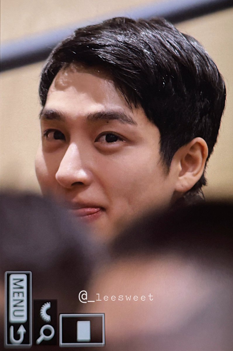 이스윗 tweet media