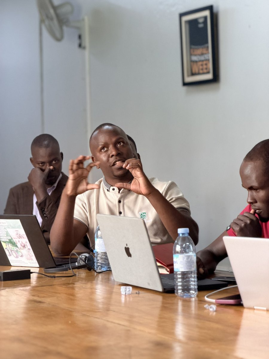 Future Lab tweet media