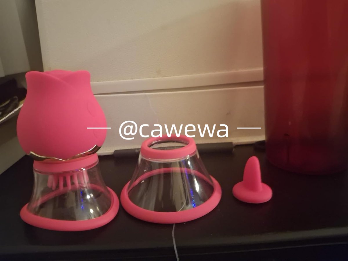 cawewa's tweet photo. Worked absolutely amazing!!! 🤩
Charge worked for 3 full play sessions and didn't die once 💖
I heavily recommend this 💘
4 different attachments too 💗
@cawewa for a free toy! https://t.co/fNNXN2KQeA